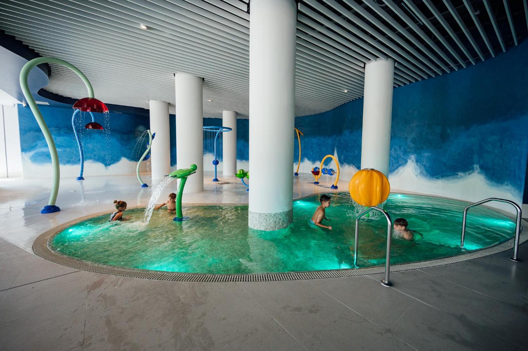 Hotel - Peakture & Grand 4*