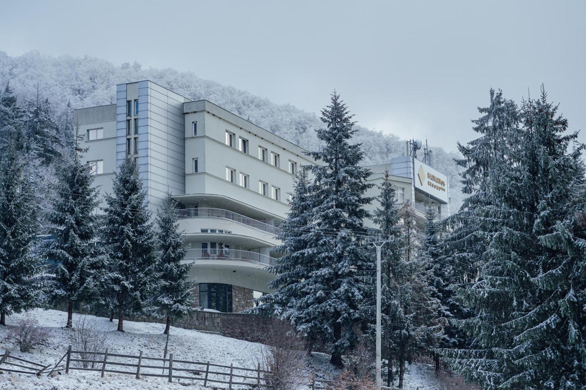 Hotel - Peakture & Grand